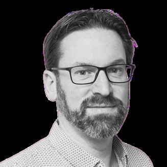 Portrait of Sean Lipinski